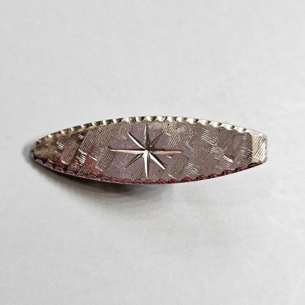 Starburst Atomic Etched Textured Tie Clasp Men's Tie Clip Bar Silvertone Vintage